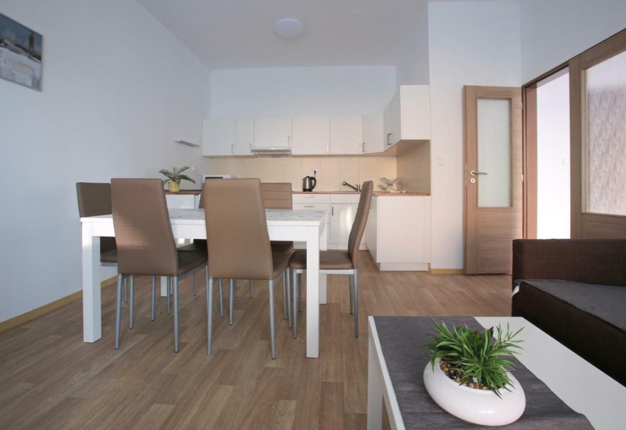 Penzion - Apartments Pod Javorici Horni Dubenky Dış mekan fotoğraf